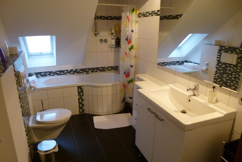Hotel Zum Loewen Bad Homburg vor der Höhe Habitación foto